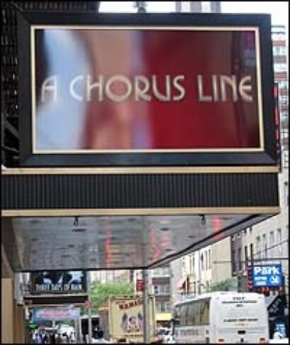 http://images.playbill.com/photo/c/h/chorus1.jpg
