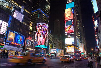 http://cdn-gd.playbill.com/images/cache/remote/http_cdn-images.playbill.com/ee_assets/NYC_-_Times_Square_-_0420.jpg