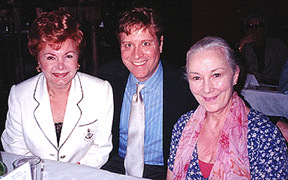 http://images.playbill.com/photo/n/e/ne_96768.gif