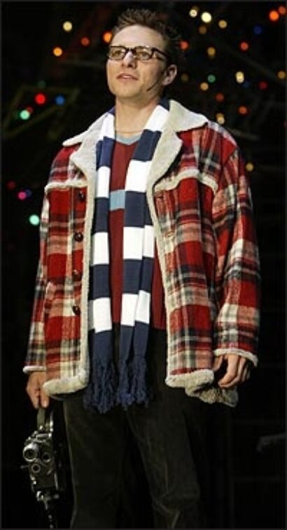 http://images.playbill.com/photo/a/r/articles_photo1_image1145653474.jpg
