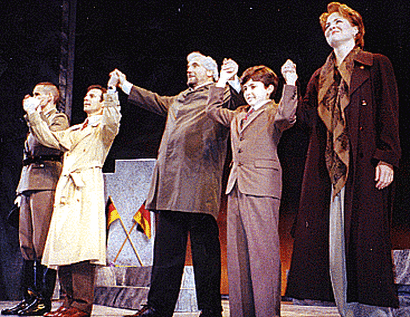 http://images.playbill.com/photo/n/e/ne_103229.gif