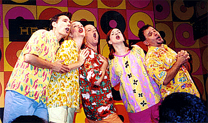 http://images.playbill.com/photo/n/e/ne_105133.gif