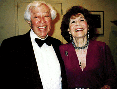 http://images.playbill.com/photo/n/e/ne_90424.gif