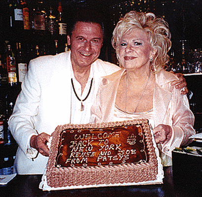 http://images.playbill.com/photo/n/e/ne_104693.gif