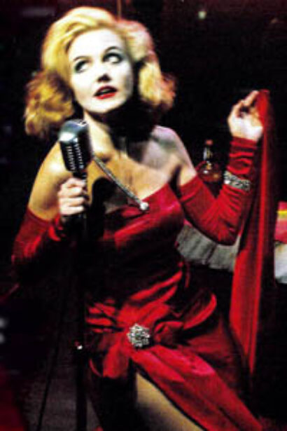 Singer-actress Alison Fraser