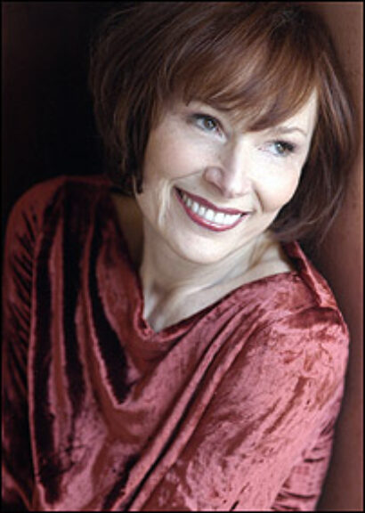 Karen Akers is back at the Algonquin.
