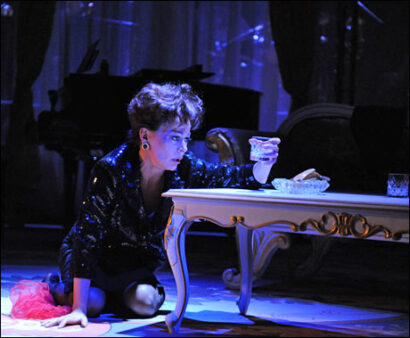 Tracie Bennett