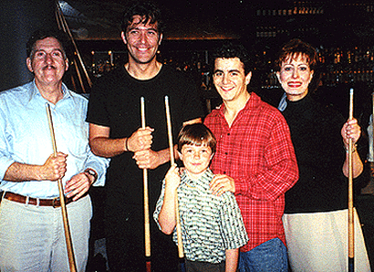 http://images.playbill.com/photo/n/e/ne_96548.gif