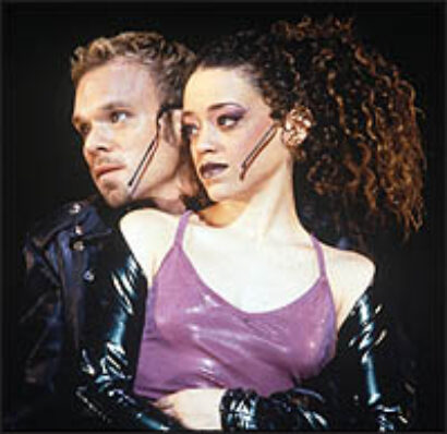http://images.playbill.com/photo/a/r/articles_photo1_image1145652919.jpg