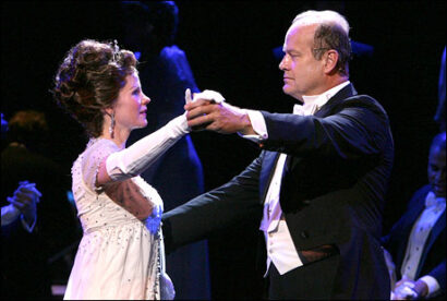 Kelli O'Hara and Kelsey Grammer star in the Philharmonic's concert version of <i>My Fair Lady</i>.