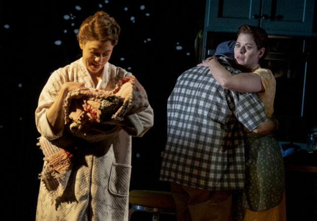 Birthday Candles_Broadway_Production Photos_2022_Susannah Flood and Debra Messing_HR