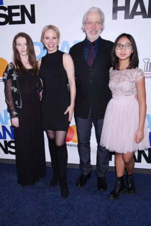 Dear_Evan_Hansen_Opening_Night_Arrivals_15_HR