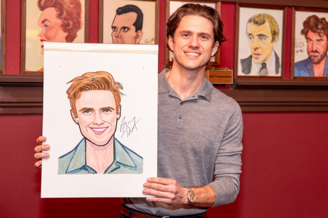 Aaron Tveit_Sardis Portrait_2022_HR