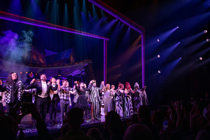 Beetlejuice_Broadway_Reopening Bows_2022_HR