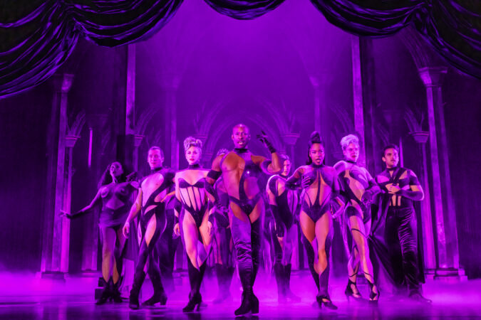 Death Becomes Her Broadway Production Photos 2024 Taurean Everett HR