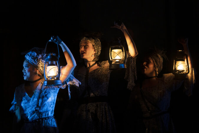 Hadestown_National Tour_Production Photos_2021_Shea Renne, Bex Odorisio, and Belén Moyano_HR
