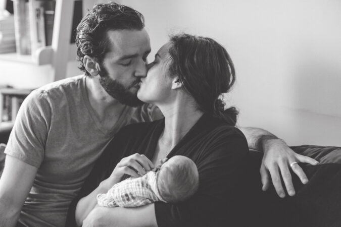 Laura_Benanti_Baby_Photo_Ella_Rose_Patrick_Brown_02_HR