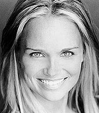 Kristin Chenoweth Out of Wicked November 19 | Playbill