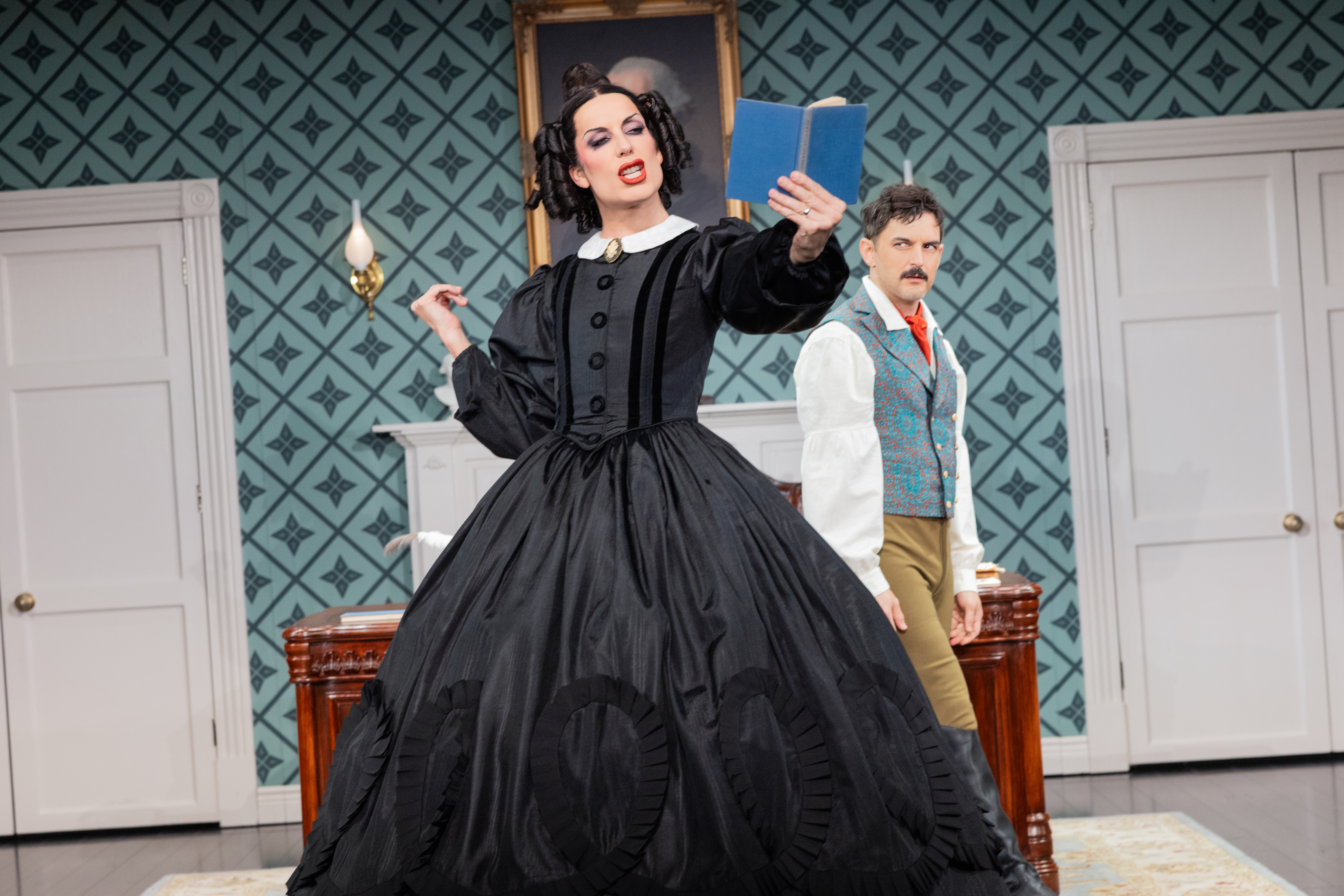 新品未使用　OHGA MARY ブラック Photos: Get a 1st Look at the National Tour of Oh, Mary!, Starring