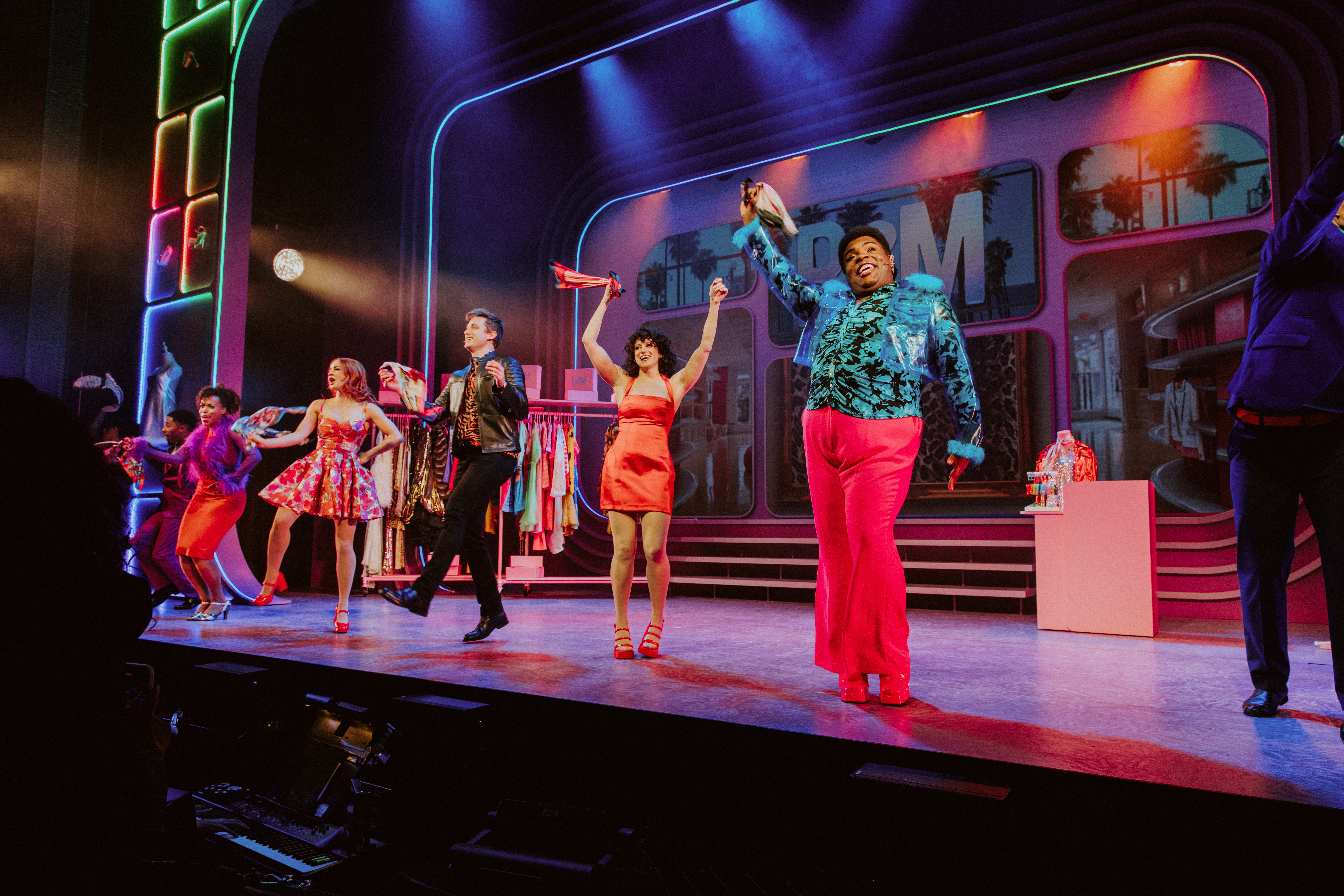 Photos: Romy & Michele: The Musical Celebrates a '90s-tastic Opening Night | Playbill Photos: Romy & Michele: The Musical Celebrates a '90s-tastic Opening Night | Playbill