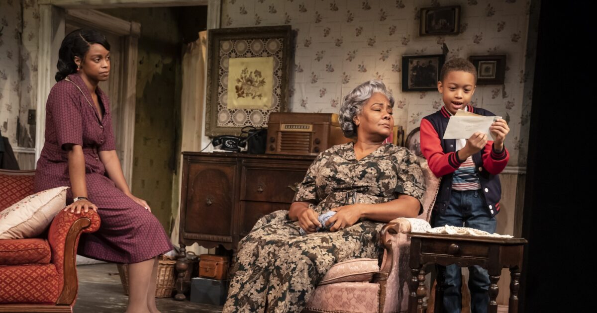 Take a Look at Photos of A Raisin In The Sun at The Public Theater - A Raisin In The Sun Full Movie Free