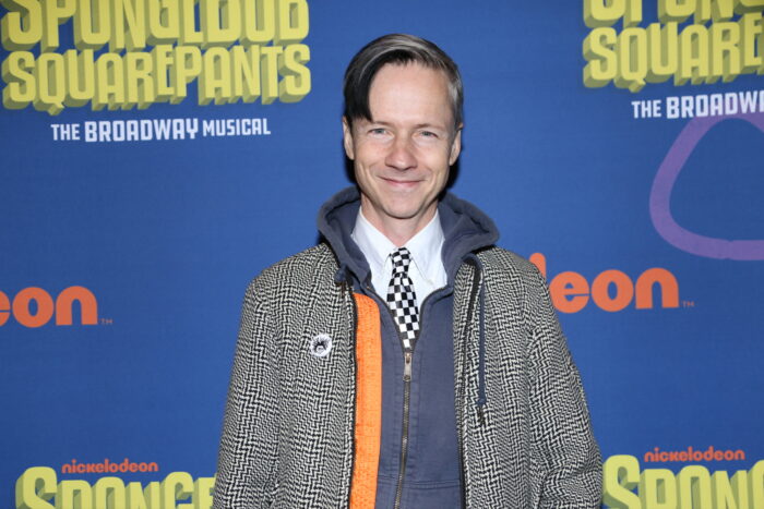 SpongeBob_SquarePants_Broadway_Opening_Night_Arrivals_2017_13_John_Cameron_Mitchell_HR