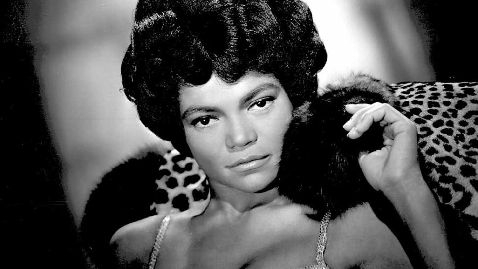 //assets.playbill.com/editorial/031aab7e62a62c5a4d61fa3290951ca8-eartha-kitt.jpg