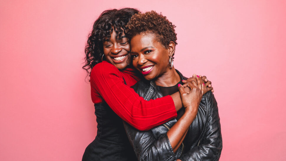 //assets.playbill.com/editorial/304428a37e86a7c1ffac3574fb4ecead-lachanze-celia-rose-gooding-feature-shoot-2019-02-hr.jpg