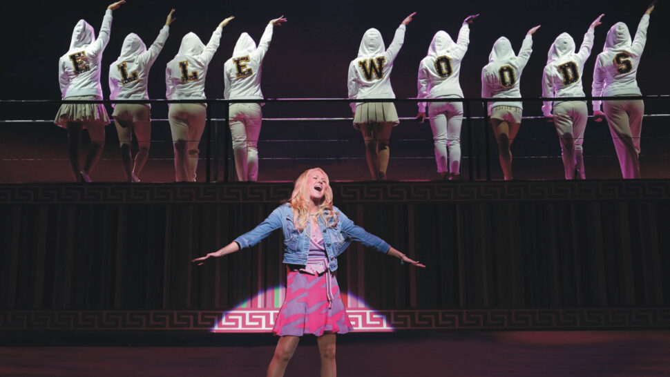 //assets.playbill.com/editorial/3b5dec4dfb77fe7161d0272bf1cbe1a9-legally-blonde-broadway-production-photo-02-hr.jpg