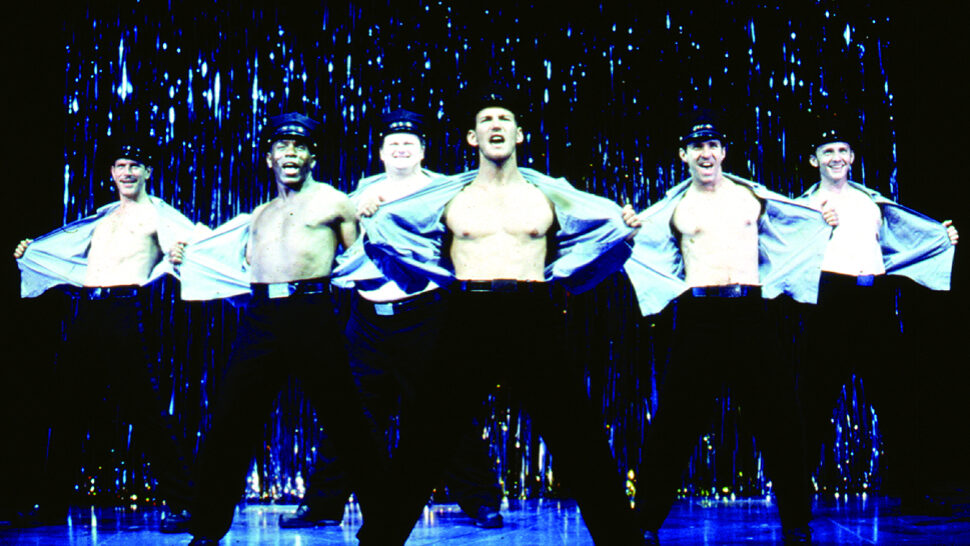 //assets.playbill.com/editorial/4345f5faa4a5b63a9fbfe5af144dbe6d-thefullmonty-broadway-hr.jpg