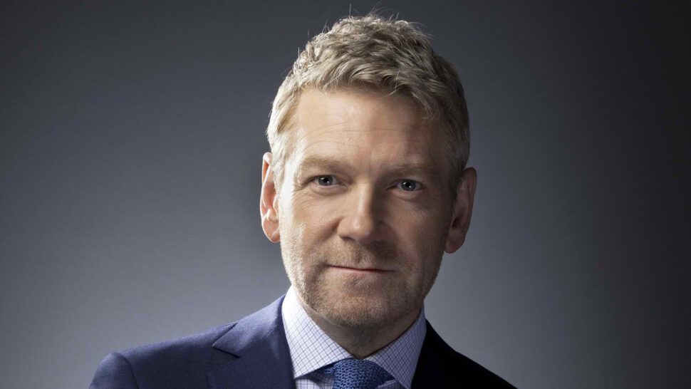 //assets.playbill.com/editorial/7ff71be20aae57430ce27875a15b77fe-kenneth-branagh-4.jpg