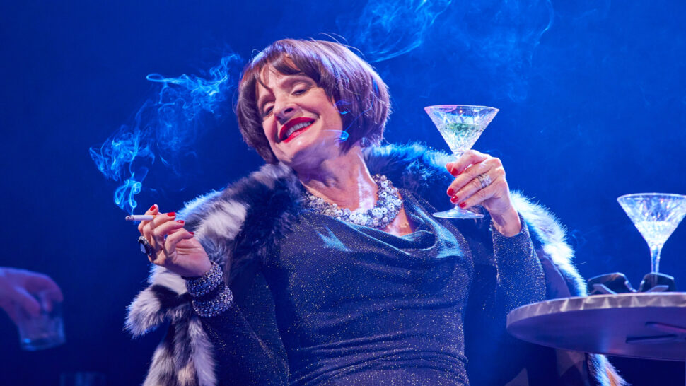 //assets.playbill.com/editorial/d62d1b13e471c92d2eddeeecbbbfe232-company-london-production-photo-2018-patti-lupone-joanne-company-by-brinkhoff-mogenburg-hr.jpg