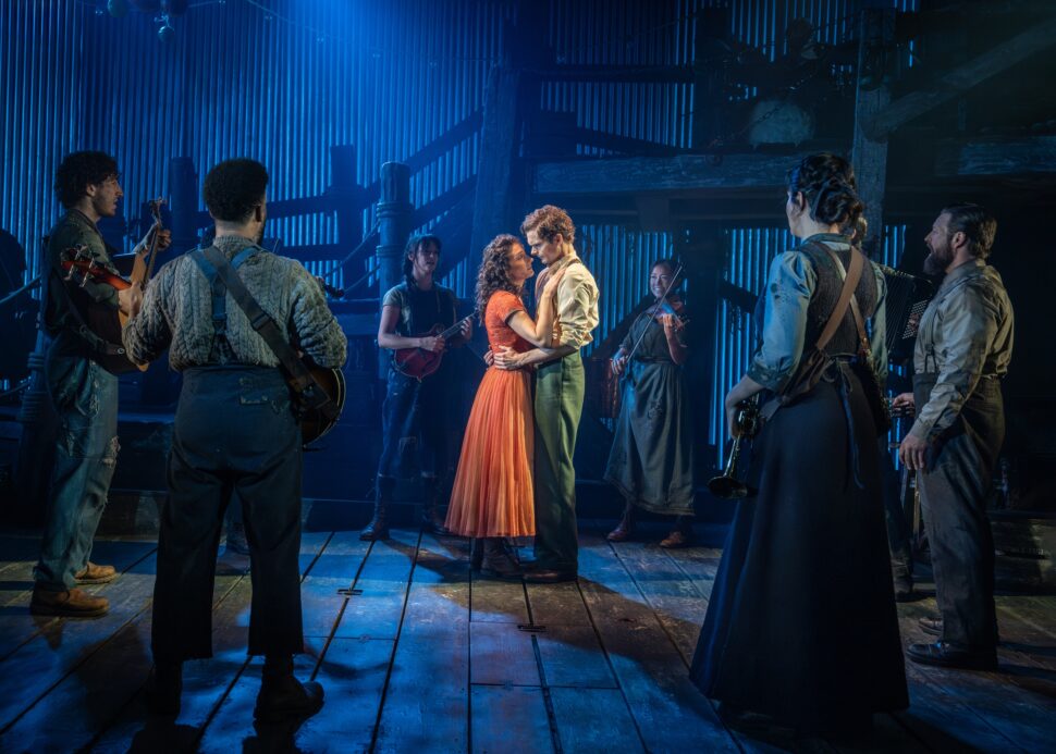 Reviews: What Are the Critics Saying About The Curious Case of Benjamin ...