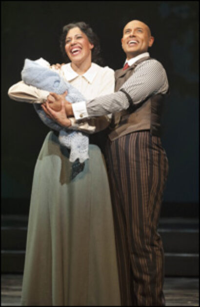 //assets.playbill.com/editorial/0367241a3a51b371c640af244d1a353b-ragtimeshaw.jpg