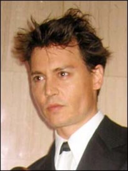 //assets.playbill.com/editorial/0e71980833baed1a291ecfbe52afd847-depp1.jpg