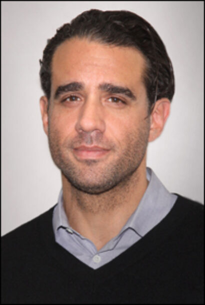 //assets.playbill.com/editorial/1385f1fa8ea6d2e66d2a87023e14b553-Cannavale2013New200.jpg