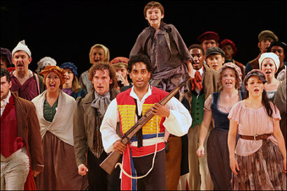 //assets.playbill.com/editorial/4590ca7cf5afc844362338a7fb2d051e-lesmiz2.jpg