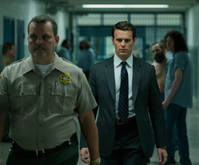 //assets.playbill.com/editorial/6fa865b48a0b36661558075bb1280c24-mindhunter-netflix-2017-02-hr.jpg