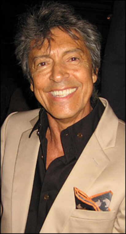 //assets.playbill.com/editorial/75d572fe3487bb638fdf312fc0ab10c7-tommytune200.jpg