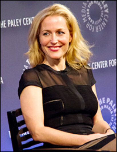 //assets.playbill.com/editorial/cbef742e15e5cf9411eaadc35931339f-gilliananderson200.jpg