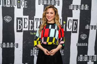 //assets.playbill.com/editorial/ed1b8d35884db874027aa7fe6568dc69-beetlejuice-broadway-press-day-2019-14-hr.jpg