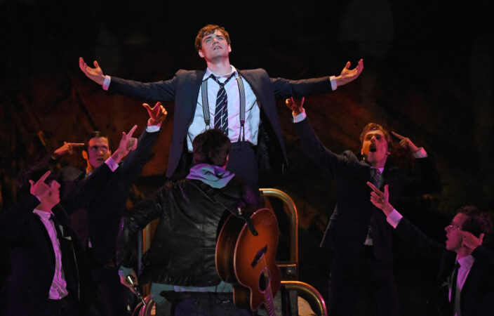HR - Daniel N. Durant and the company of Spring Awakening