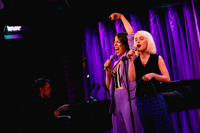 Beetlejuice_broadway_press_day_2019_leslie_kritzer_sophia_anne_caruso_hr