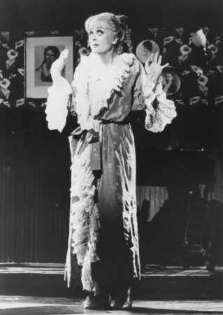 Angela Lansbury_Sweeeney_todd_01_hr