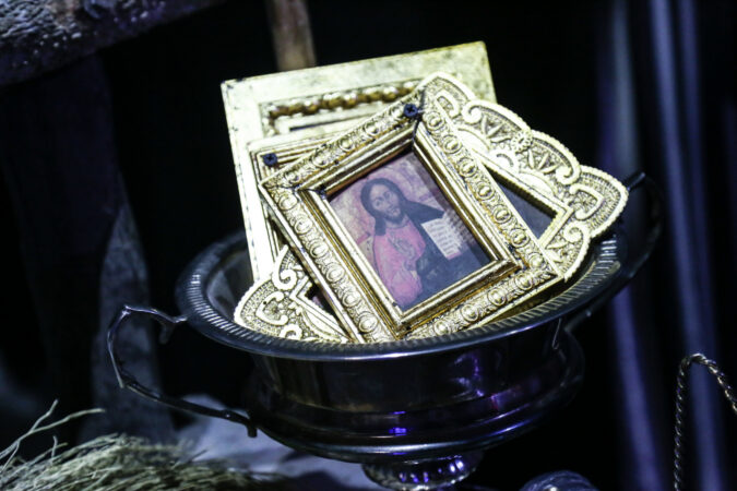 From the Music Box to the Opera Glasses: Get Up Close With the Props of ...