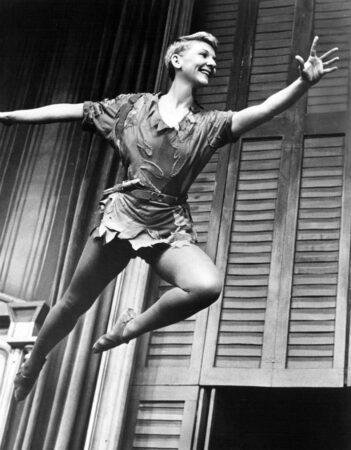 HR - Mary Martin in Peter Pan