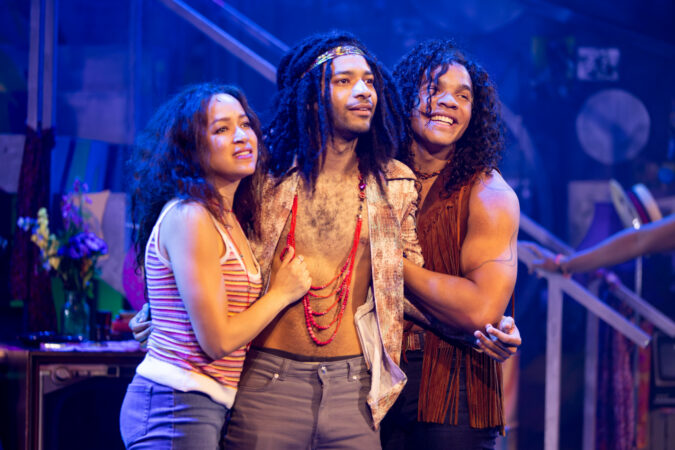 Photos: It's the Dawning of the Age of Aquarius With Hair at Signature ...