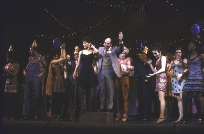 Sweet Charity_Broadway Revival_1986_Production Photos_debbie Allen, Lee Wilkof y Cast_hr