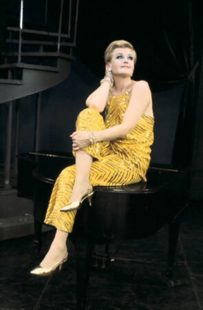 HR - Angela Lansbury in Mame