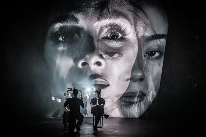 Watch Nicole Scherzinger Sings Through A Bullhorn After Sunset Blvd Watch Nicole Scherzinger Sings Through A Bullhorn After Sunset Blvd